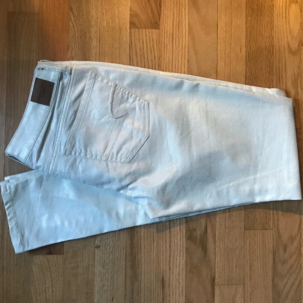 AE Shimmery White X-Long Jegging - SUPER CUTE